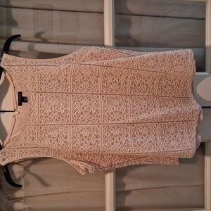 Ann Taylor Pink Shell/Sleeveless Lace Top Size M
